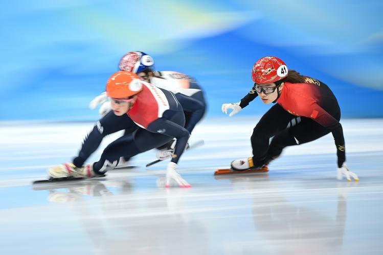 北京冬奥会短道速滑精彩瞬间